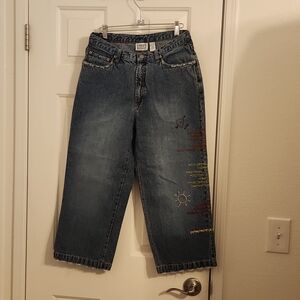 Chico's Rare Vintage Embroidered Jean Capri pants
